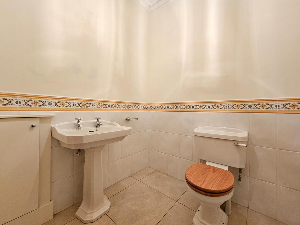 Gf wc
