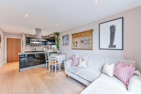 2 bedroom flat for sale, Charterhouse Apartment, Eltringham Street, Wandsworth, London, SW18