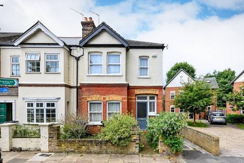 72 Half Acre Road, London, W7 3JJ