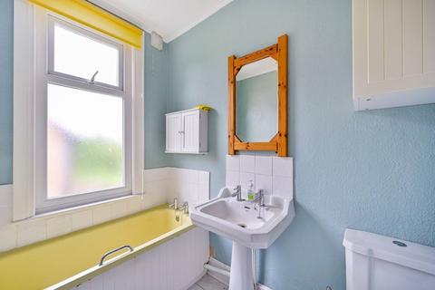 72 Half Acre Road, London, W7 3JJ