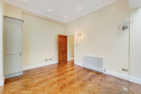 4 bedroom semi-detached house to rent, Lower Downs Road, Wimbledon, London, SW20