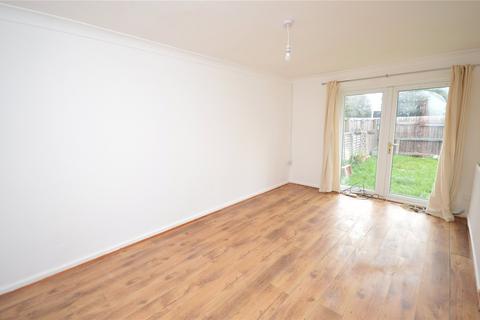 2 bedroom terraced house for sale, Rocheford Close, Leeds, West Yorkshire