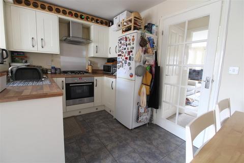 2 bedroom semi-detached house for sale, Redwood Close, Darlington