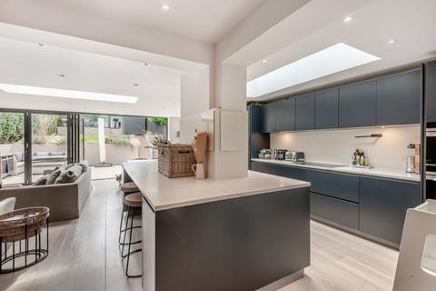 31 Batchwood Drive, St Albans, AL3 5RZ