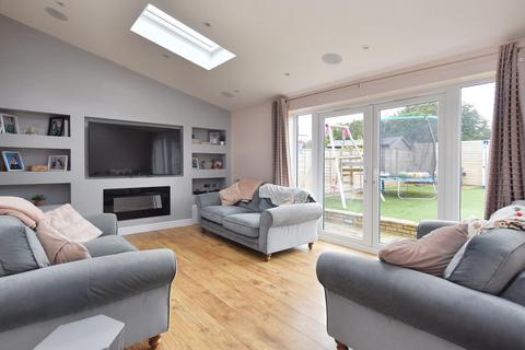 4 bedroom semi-detached house for sale, Rookery Way, Bristol