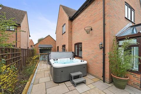 4 bedroom detached house for sale, The Pines, Hatfield Peverel, Chelmsford