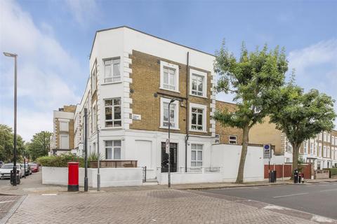 3 bedroom flat for sale, Brecknock Road, Kentish Town, London