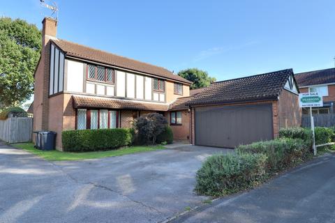 4 bedroom detached house for sale, GRASSMERE WAY, WATERLOOVILLE