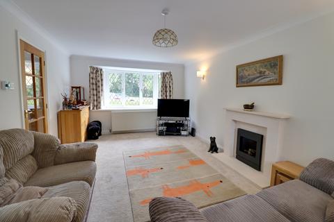 4 bedroom detached house for sale, GRASSMERE WAY, WATERLOOVILLE