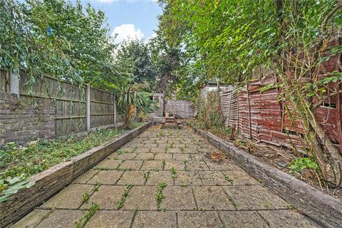 1 bedroom flat for sale, Haroldstone Road, Walthamstow, London, E17