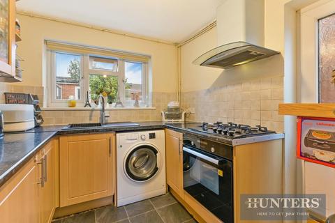 2 bedroom semi-detached house for sale, Brabazon Road, Hounslow