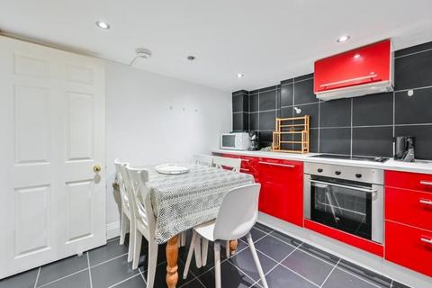 Studio for sale, Basement, Leigh Street, London, WC1H 9EW