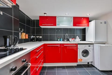 Studio for sale, Basement, Leigh Street, London, WC1H 9EW