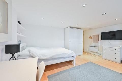 Studio for sale, Basement, Leigh Street, London, WC1H 9EW