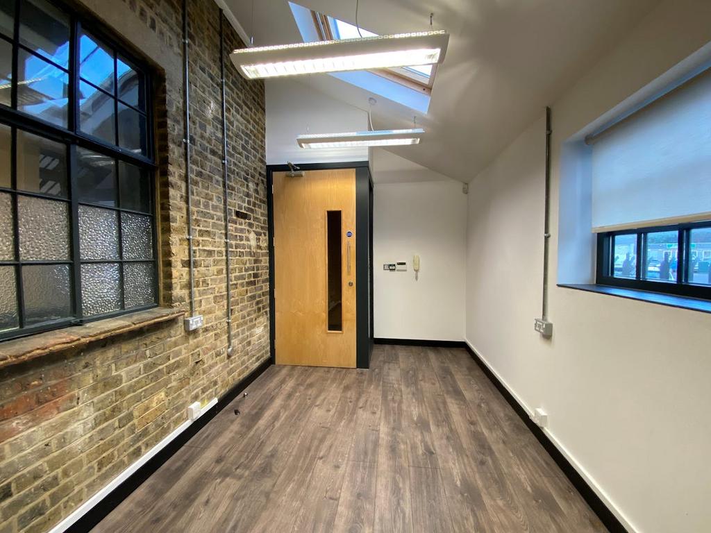 Office 3.jpg