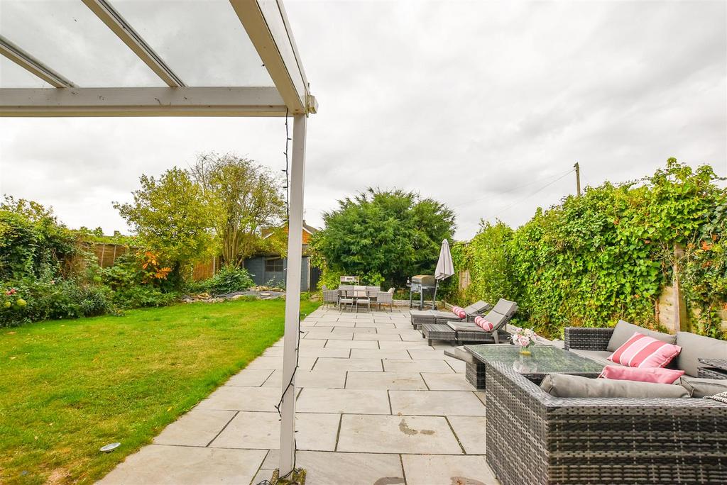 Mackenders Lane, Eccles 4 bed semidetached bungalow for sale £495,000