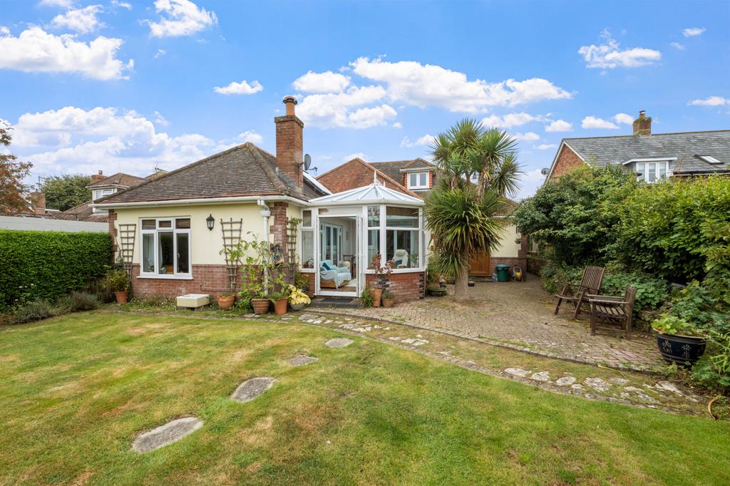 Wool, Wareham, Dorset 5 bed bungalow for sale £625,000