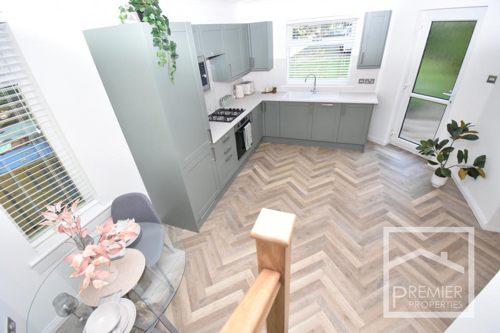 Kitchen dining room