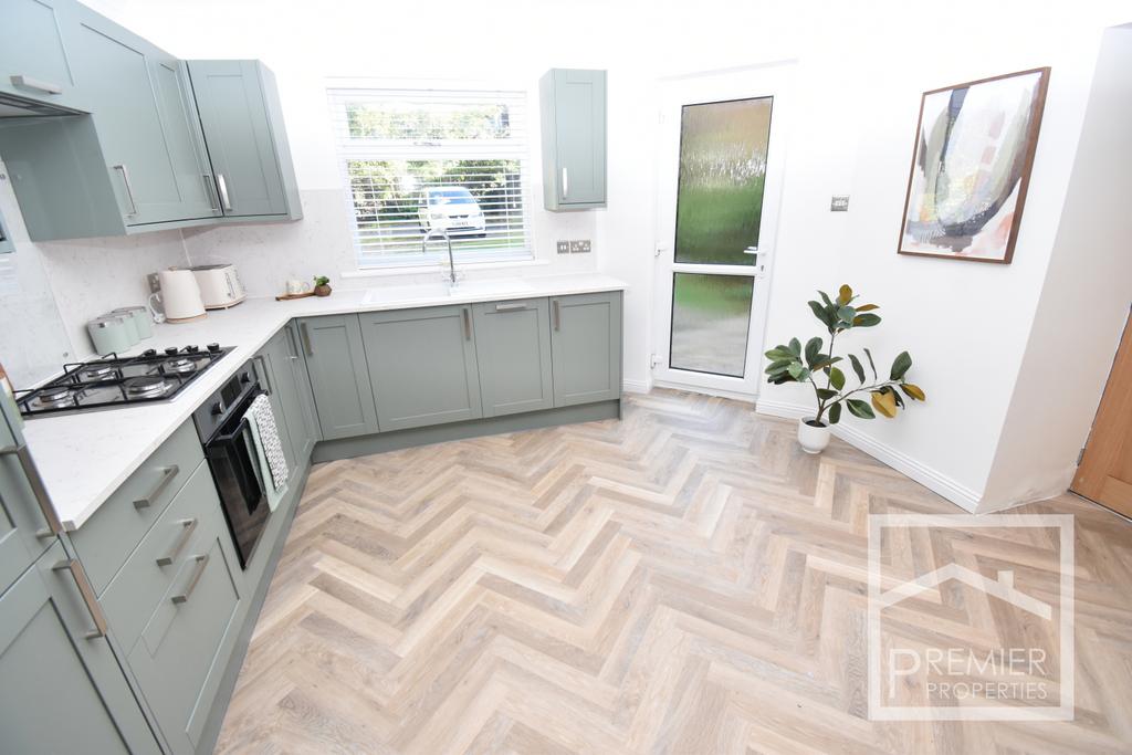 Kitchen dining room