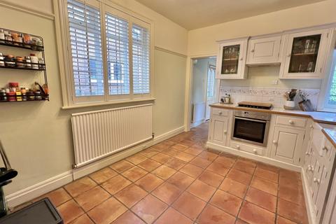 343 Devonshire Road, Blackpool, FY2 0RA