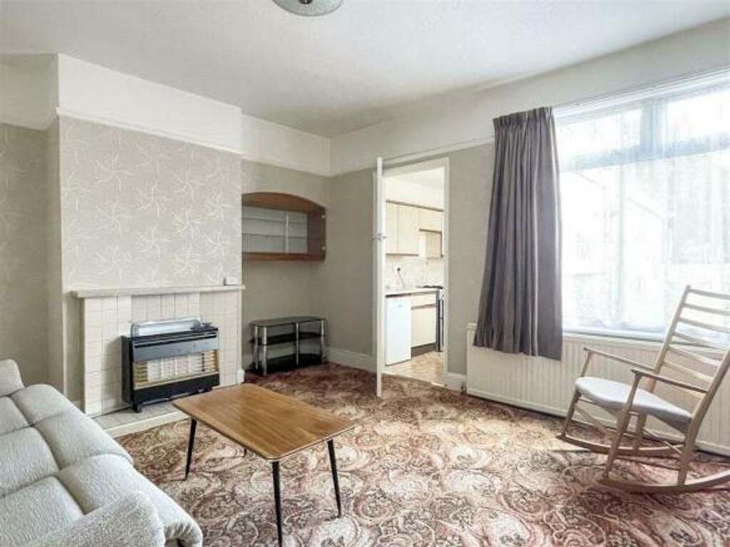 Blackheath Road, Lowestoft 3 bed end of terrace house for sale £170,000