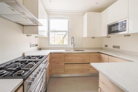 2 bedroom terraced house for sale, Charteris Road, London, NW6