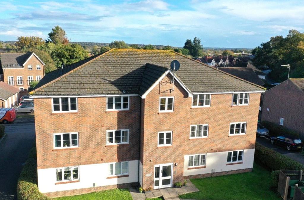 Beatty Rise, Spencers Wood, Reading... 1 bed apartment for sale £200,000