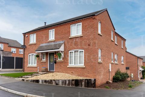 4 bedroom detached house for sale, Groves Way, Hartlebury, Kidderminster, DY11 7TU.