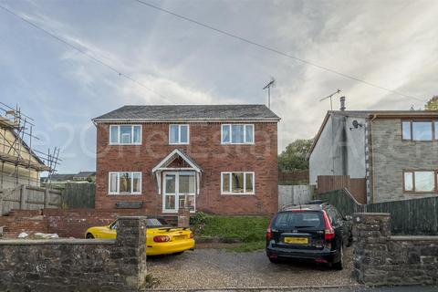 4 bedroom detached house for sale, Fowler Street, Pontypool NP4