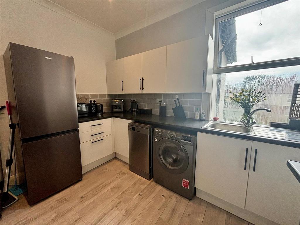 Kitchen.jpg