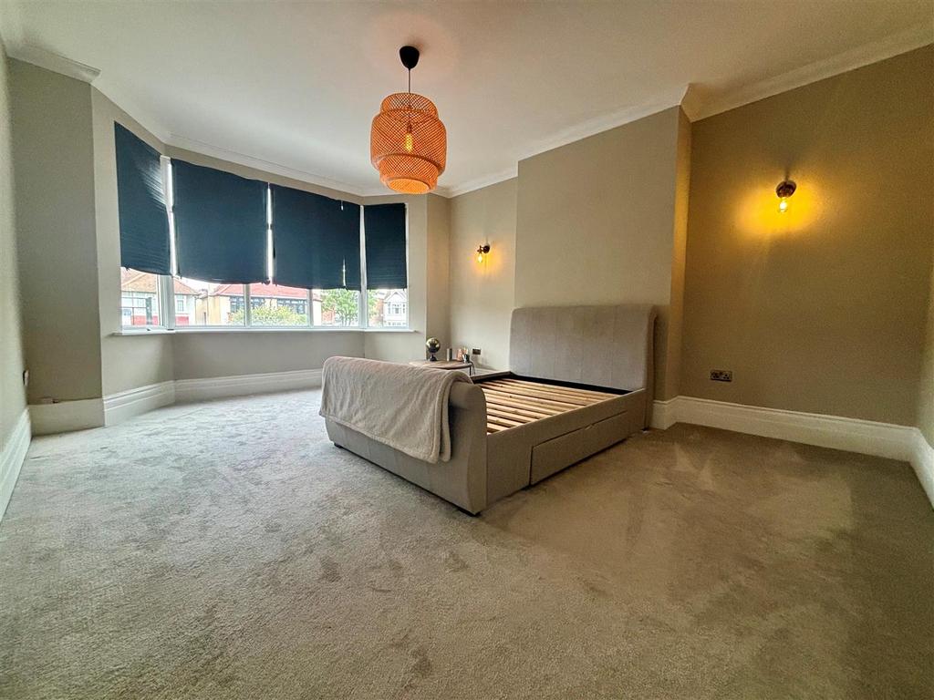 Bedroom.jpg