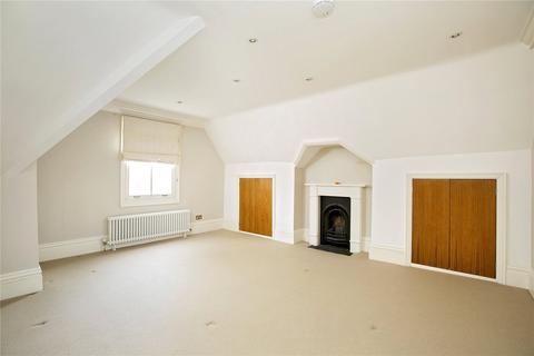 2 bedroom apartment for sale, Montague Road, Richmond, Surrey, UK, TW10