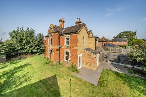 4 bedroom detached house for sale, Sleaford Road, Ruskington, Sleaford, NG34