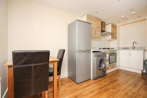 1 bedroom flat to rent, Jubilee Court, Canterbury