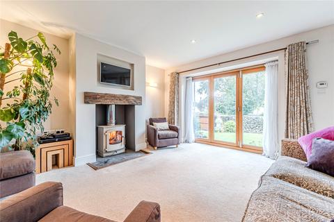 4 bedroom end of terrace house for sale, Clattergate House, London Lane, Rawdon, Leeds, West Yorkshire