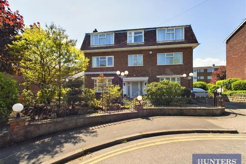 12 bedroom detached house for sale, Burniston Road, Scarborough, YO12