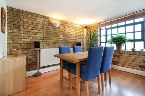 2 bedroom apartment to rent, Merchant Court, Wapping Wall, London, E1W