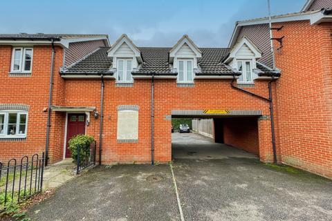 1 bedroom maisonette for sale, Kendall Gardens, Gravesend, Kent, DA11