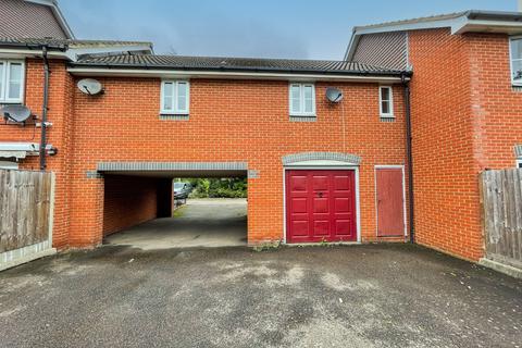 27 Kendall Gardens, Gravesend, DA11 0EE