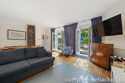 3 bedroom apartment for sale, Biddulph Mansions, Maida Vale W9