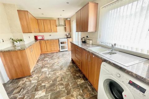 3 bedroom semi-detached house for sale, Broomfield Drive, Plymouth PL9