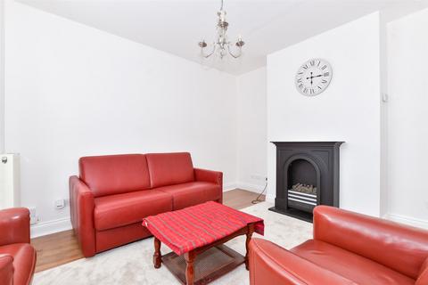 3 bedroom end of terrace house for sale, Beaconsfield Road, Maidstone, Kent