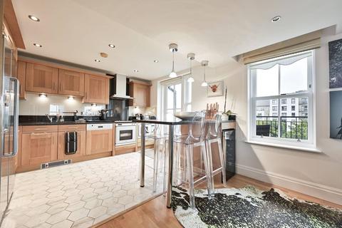 2 bedroom flat for sale, Imperial Wharf, Imperial Wharf, London, SW6