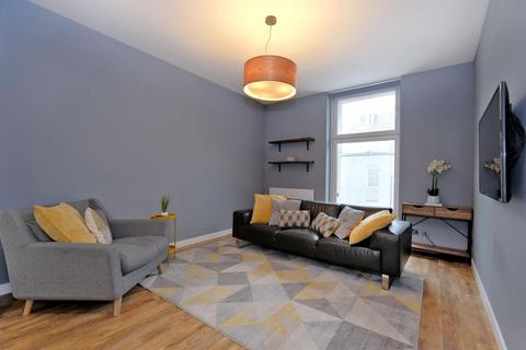 3 bedroom flat for sale, Fraser House, 9 Market Street, The City Centre, Aberdeen, AB11