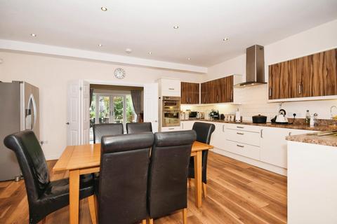 5 bedroom semi-detached house for sale, Meadow Head, Sheffield