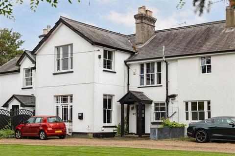 3 bedroom terraced house for sale, Ironsbottom, Sidlow, Reigate