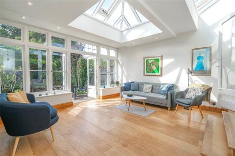 2 bedroom apartment for sale, Church Crescent, Muswell Hill, London, N10