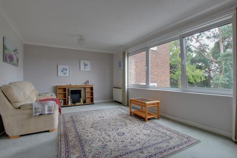 2 bedroom flat for sale, West Street, Bedhampton, Havant