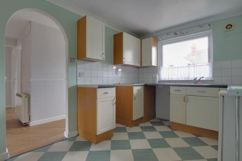 2 bedroom flat for sale, West Street, Bedhampton, Havant