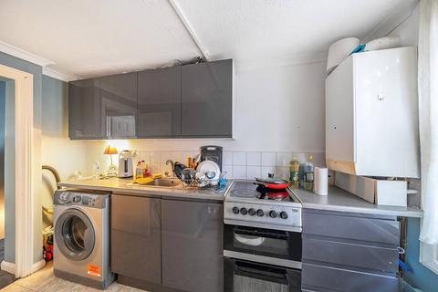 3 bedroom terraced house for sale, Trumpington Road, Stratford, London, E7